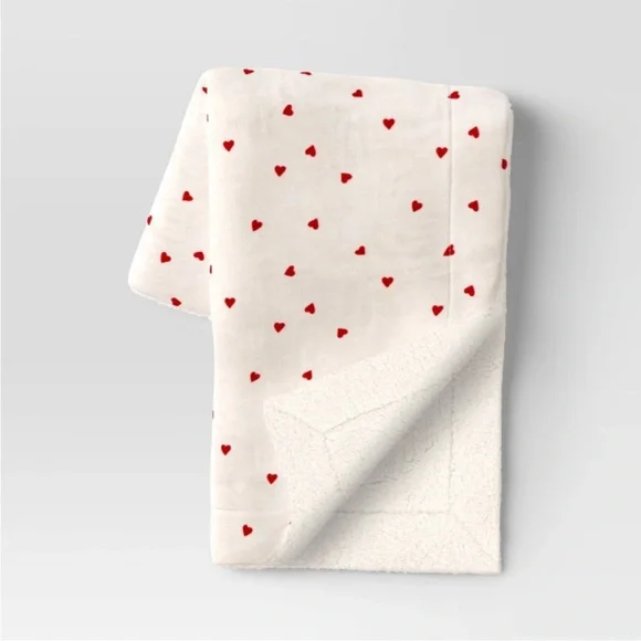 Target valentines blanket hotsell